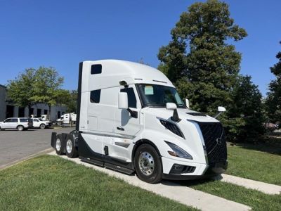 NEW 2025 VOLVO VNL64T860 SLEEPER TRUCK #$vid