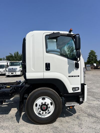 NEW 2025 ISUZU FTR CAB CHASSIS TRUCK #$vid