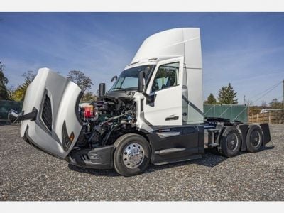 NEW 2025 VOLVO VNL64T300 DAYCAB TRUCK #$vid