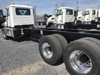 NEW 2026 MACK GRANITE 64FR CAB CHASSIS TRUCK #$vid