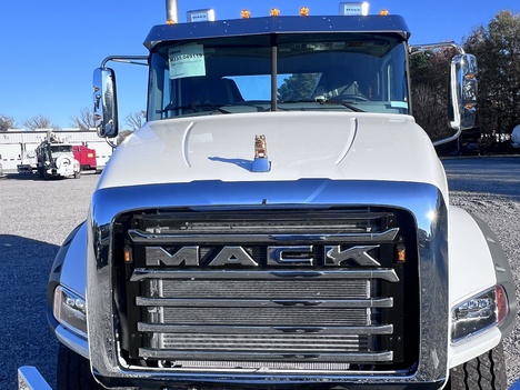 NEW 2025 MACK GR64B CAB CHASSIS TRUCK #$vid