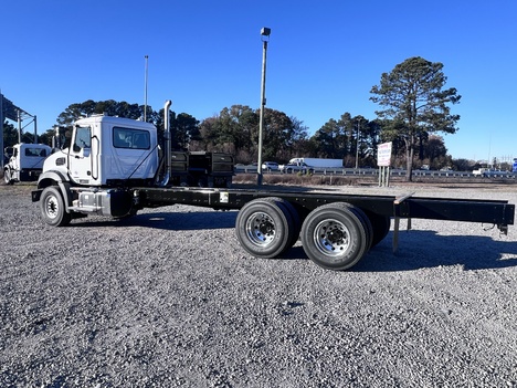 NEW 2025 MACK GR64B CAB CHASSIS TRUCK #$vid