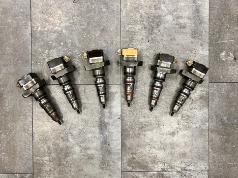 cat-3126-fuel-injector #1424731