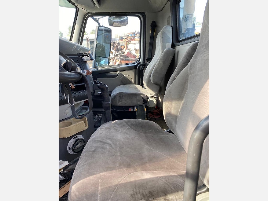 https://imanpro.net/pub/co/catrk/photo/1829/19.jpg?t=20191206092916?