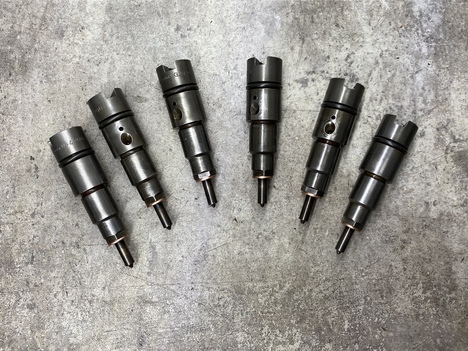 2002 CUMMINS ISB Fuel Injector #