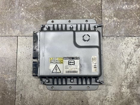  ISUZU 4HK1-TC ECM #