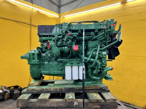2004-volvo-ved12-engine-assembly #1424536