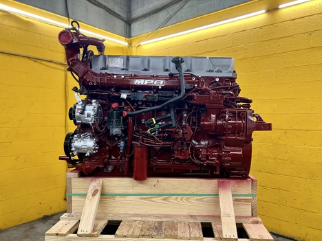 2009-mack-mp8-engine-assembly #1479558