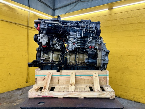 2015 DETROIT DD15 Engine Assembly #