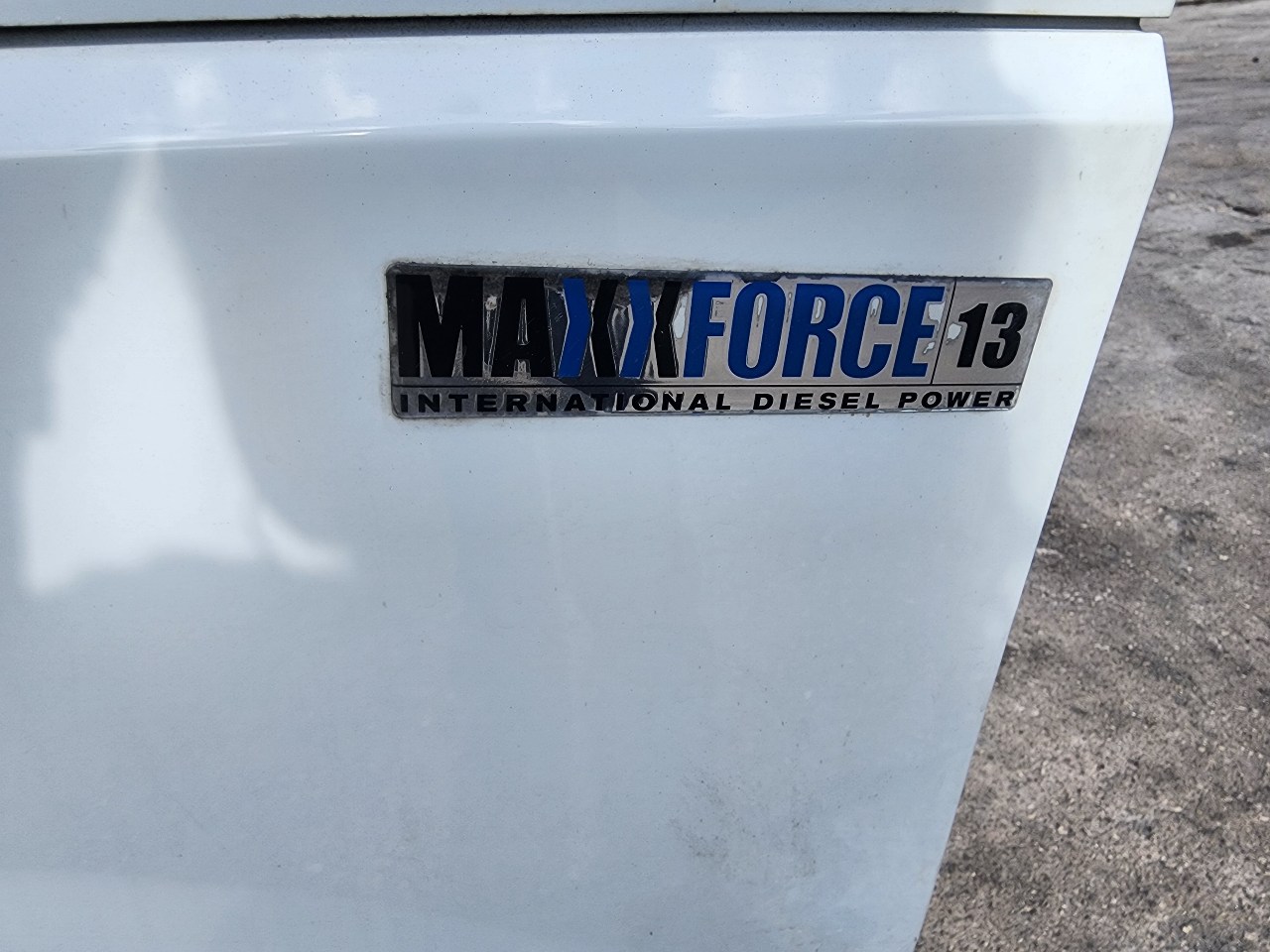 https://imanpro.net/pub/co/catrk/photo/3624/3.jpg?t=20241121210003?