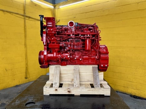2005 CUMMINS ISC 8.3L Engine Assembly #