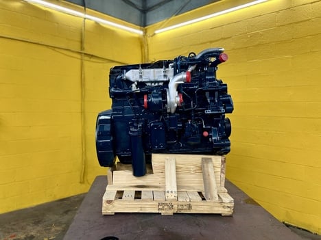2008-international-maxxforce-dt-engine-assembly #1471177