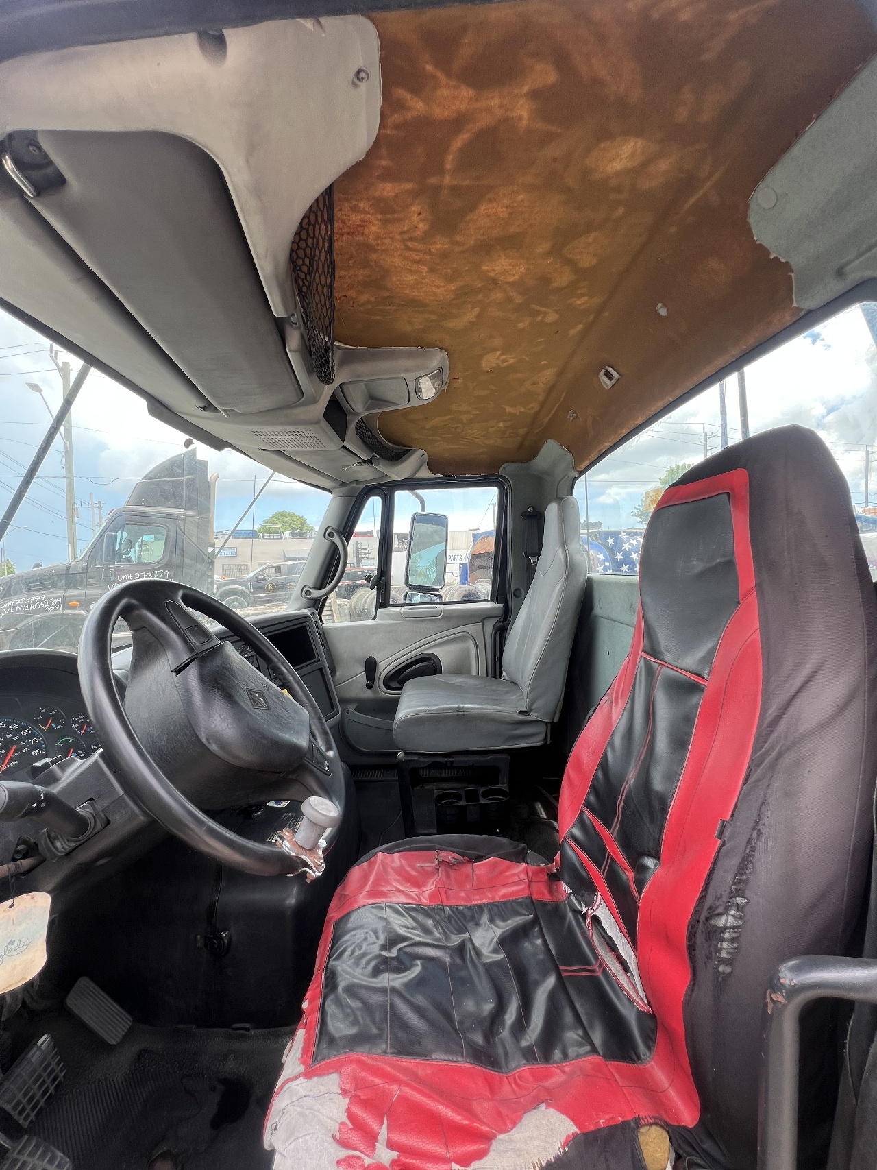 https://imanpro.net/pub/co/catrk/photo/4029/11.jpg?t=20260115190627?