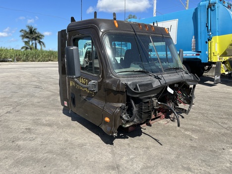 2014-freightliner-cascadia-113-cab #1477412