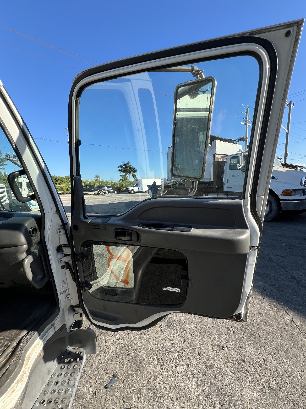 https://imanpro.net/pub/co/catrk/photo/4090/18.jpg?t=20260306185613?