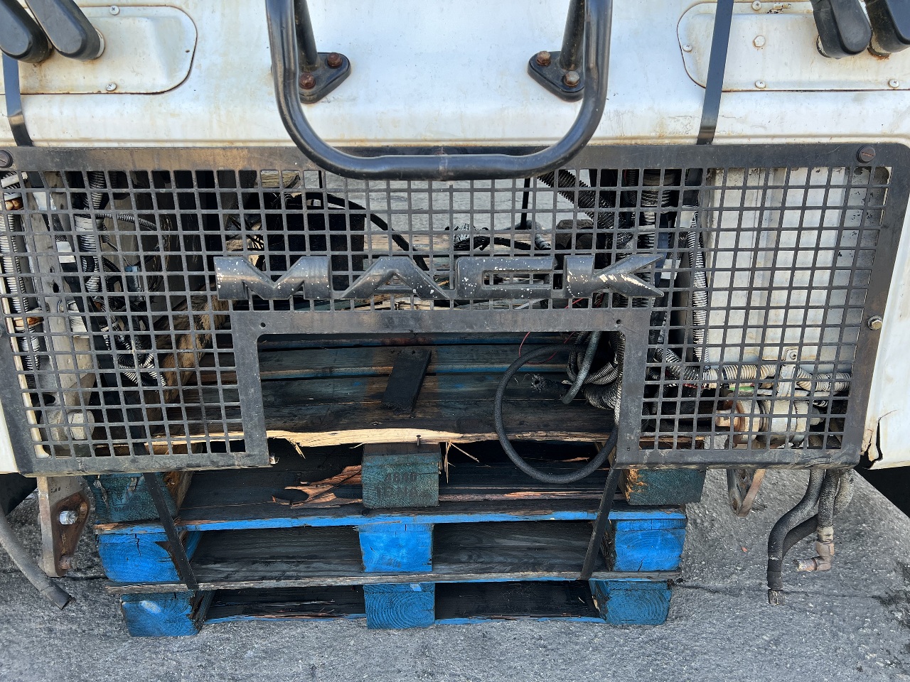 https://imanpro.net/pub/co/catrk/photo/4110/23.jpg?t=20260326204948?