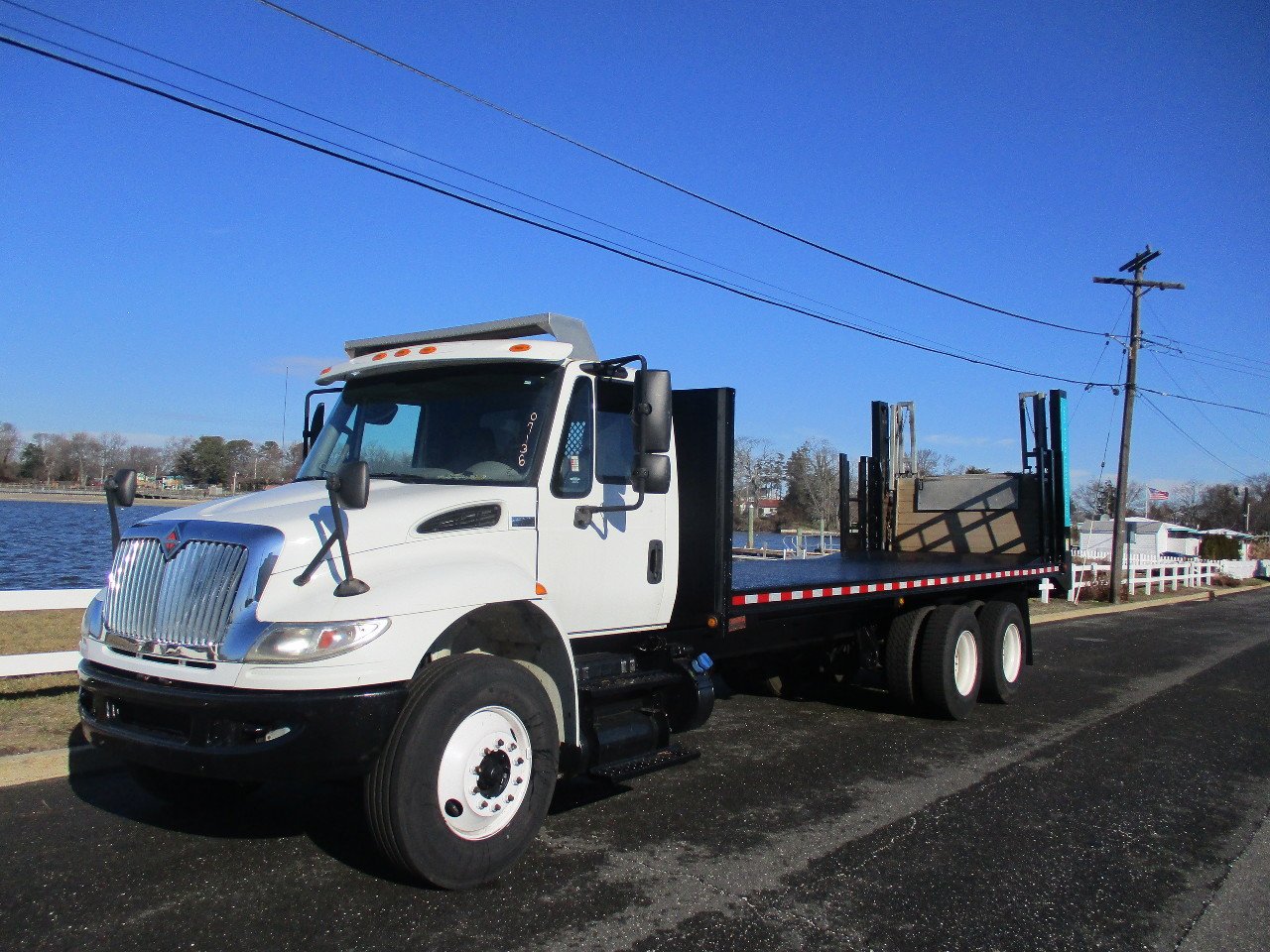 USED 2016 INTERNATIONAL 4400 6 X 4 FLATBED TRUCK FOR SALE IN IN NEW