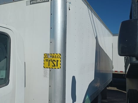  UTILIMASTER 18 FT Van Body #