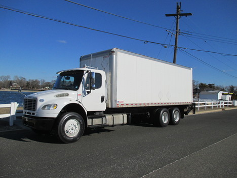 2018-freightliner-m2-box-van-truck #1462750