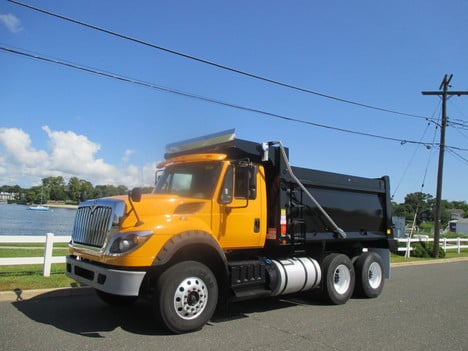 2017-international-7400-6x4-dump-truck #1475564