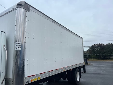 2018-mickey-truck-bodies-18-ft-van-body #1469566