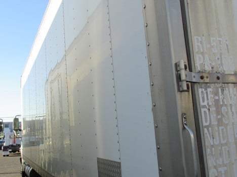  UTILIMASTER 26 FT Van Body #