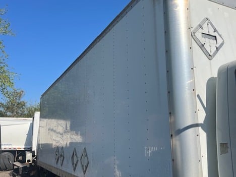  UTILIMASTER 26 FT Van Body #