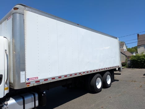 2018 MORGAN 26 FT Van Body #