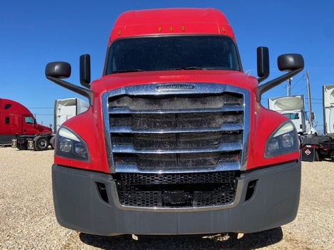 Removing / replacing seat cushion, Freightliner Cascadia, do it yourself