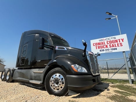 2019 KENWORTH T680 Single Axle Sleeper