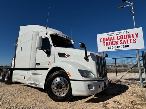 2018 PETERBILT 579 Tandem Axle Sleeper