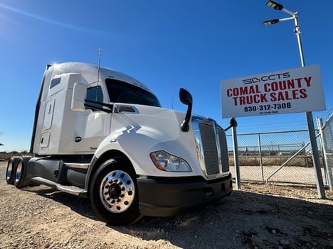 2019 KENWORTH T680 Tandem Axle Sleeper