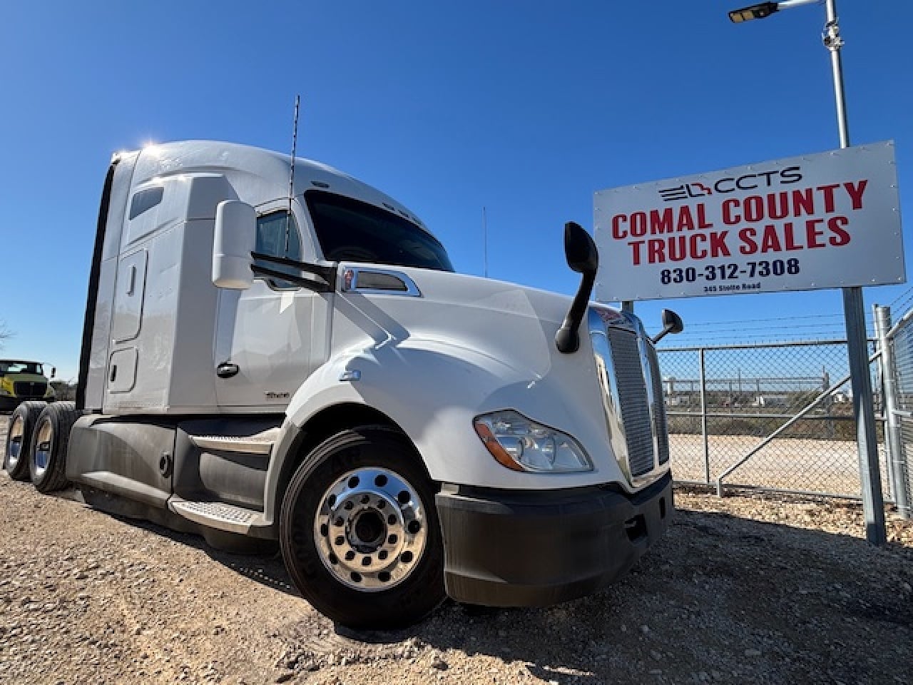2019 KENWORTH T680 Sleeper #2373 2019 KENWORTH T680 Sleeper #2373