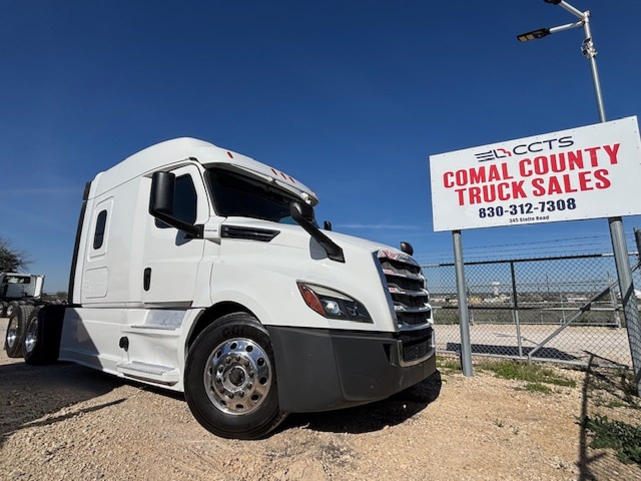 2019-freightliner-cascadia-126-sleeper #3030