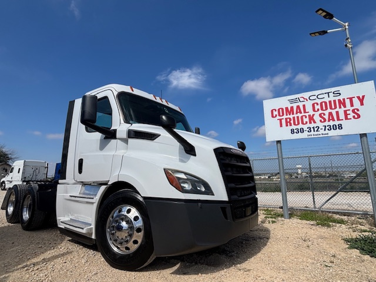 2019 FREIGHTLINER CASCADIA 116 Daycab #3051 2019 FREIGHTLINER CASCADIA 116 Daycab #3051