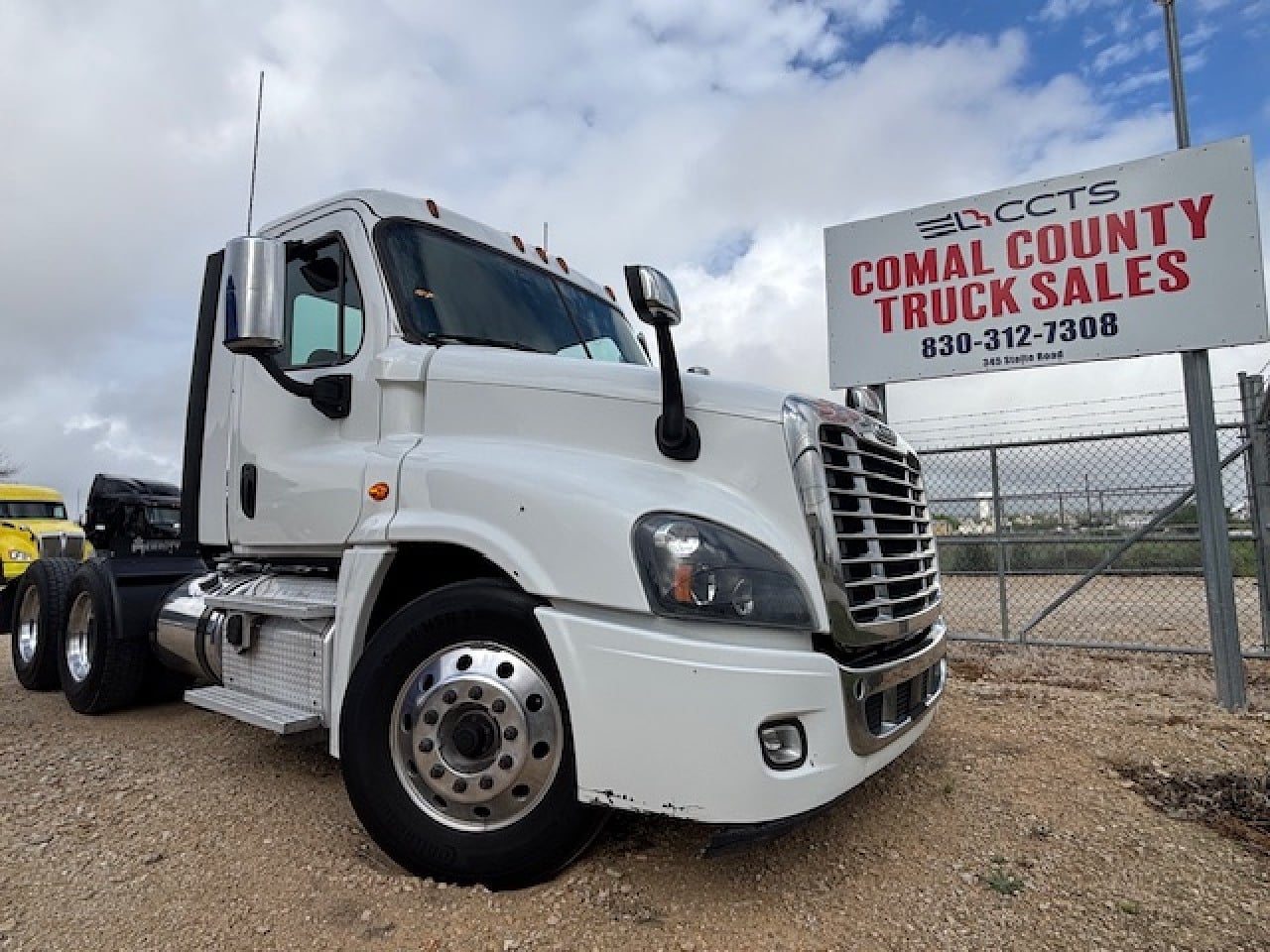 2019 FREIGHTLINER CASCADIA 125 Daycab #3141 2019 FREIGHTLINER CASCADIA 125 Daycab #3141