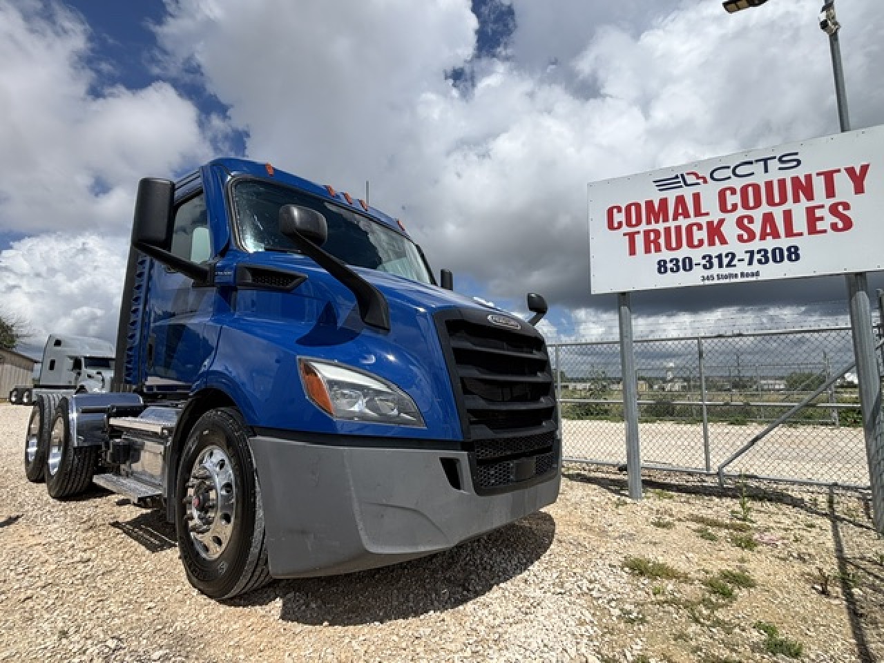 2021-freightliner-cascadia-116-daycab #3500