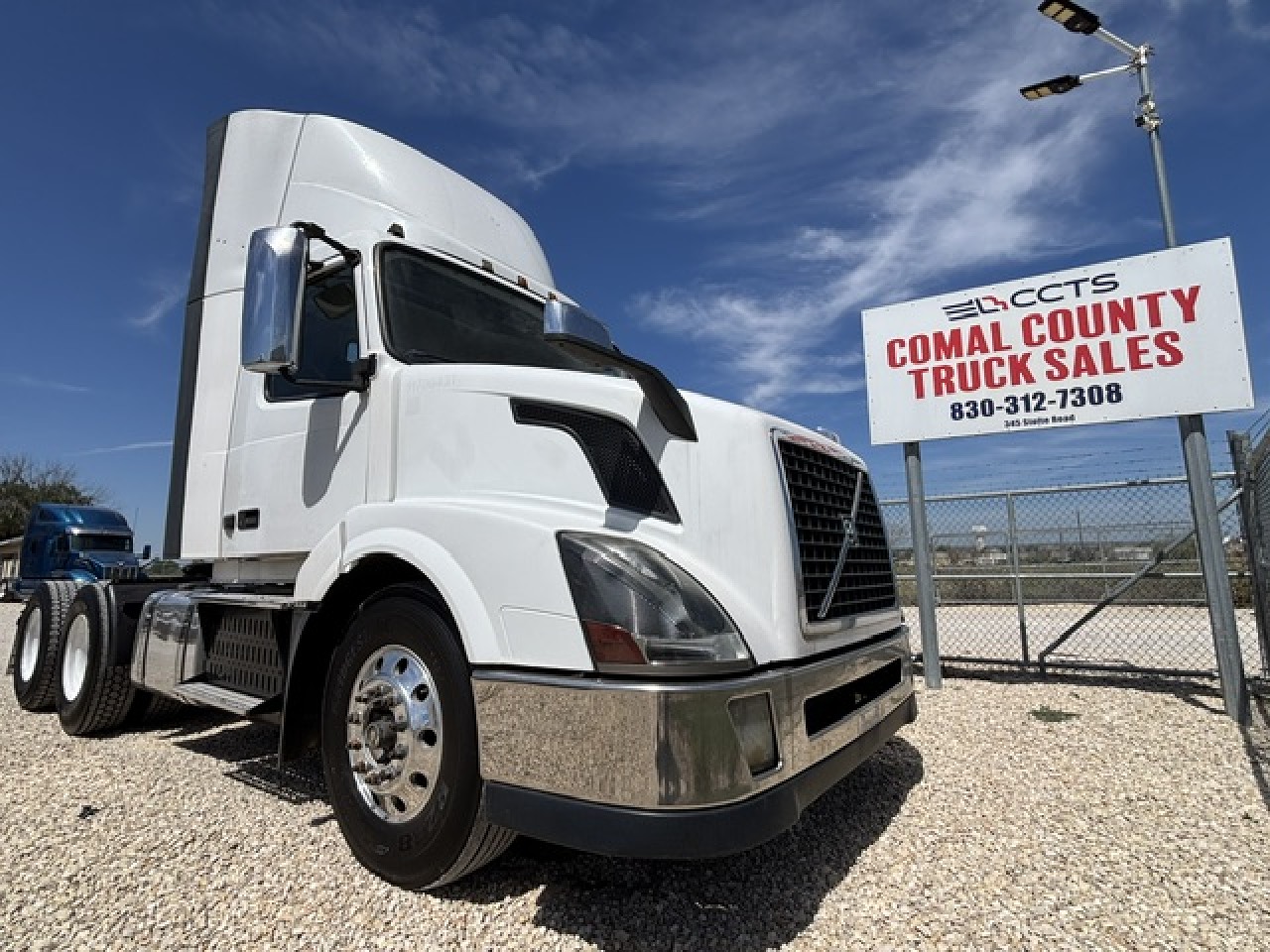 2017-volvo-vnl300-sleeper #3883