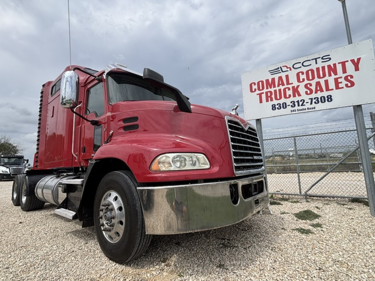 2017-mack-cxu613-sleeper #3961