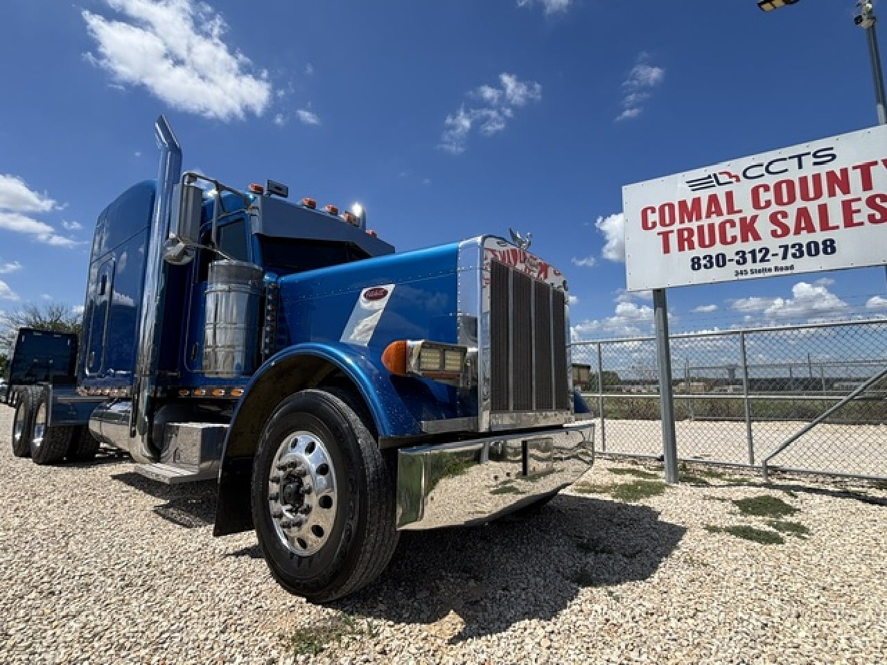 2006-peterbilt-379-exhd-sleeper #3996
