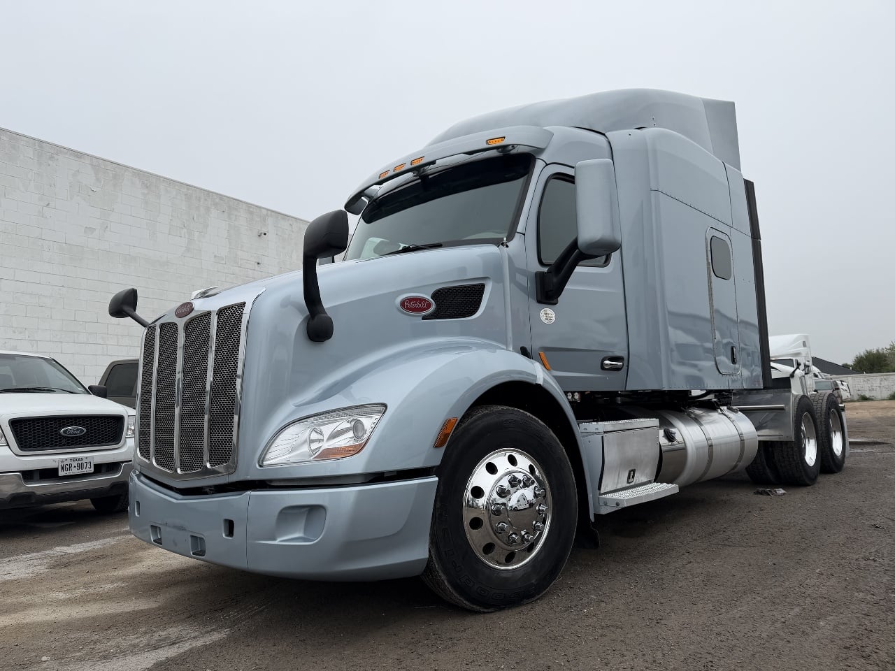 2020 PETERBILT 579 Sleeper #2538