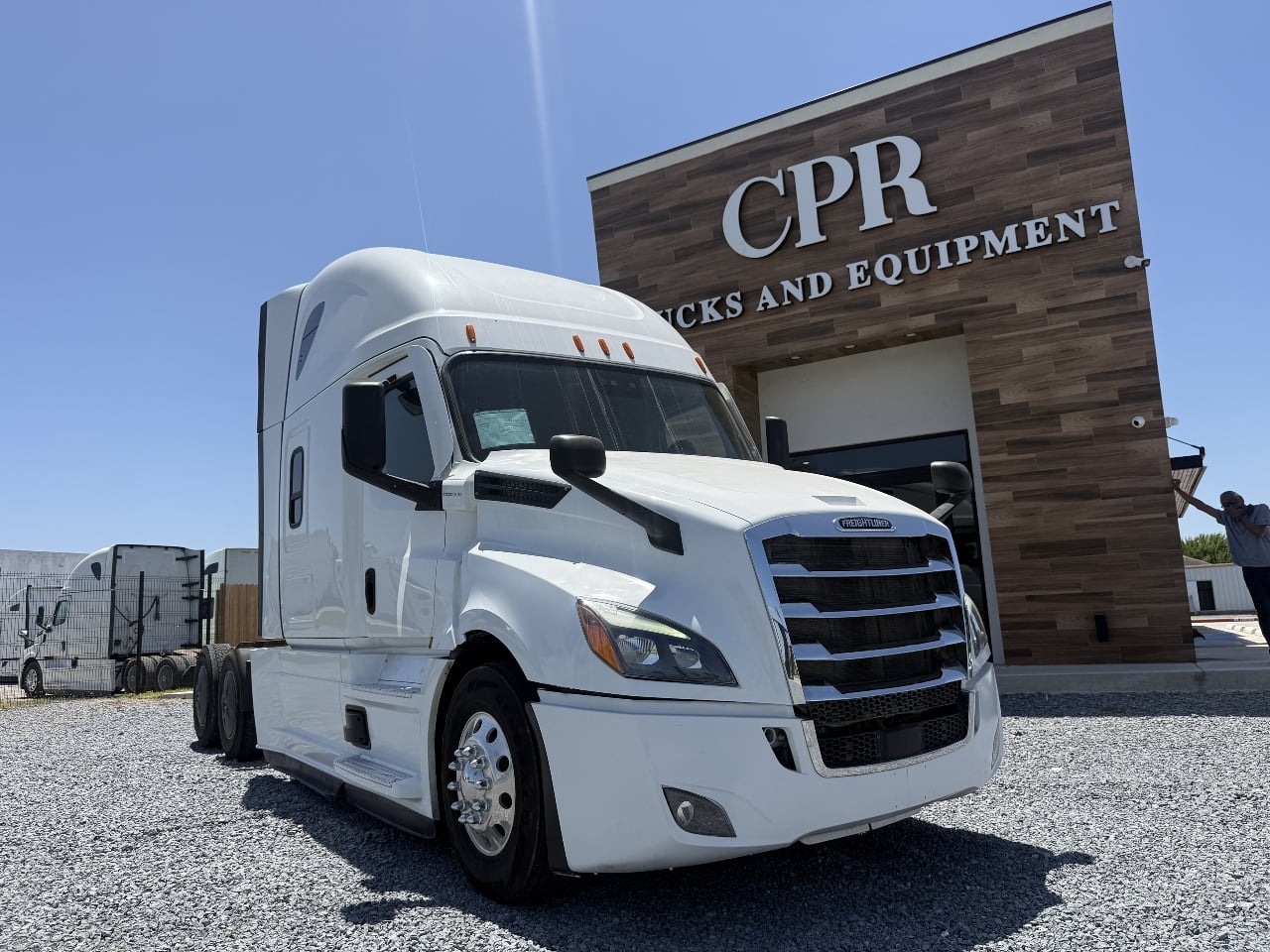 2021 FREIGHTLINER Cascadia Sleeper #2760 2021 FREIGHTLINER Cascadia Sleeper #2760