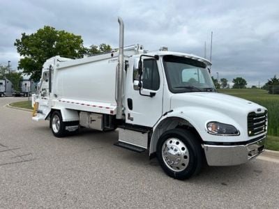 NEW 2024 FREIGHTLINER BUSINESS CLASS M2 106 PL GARBAGE TRUCK #$vid