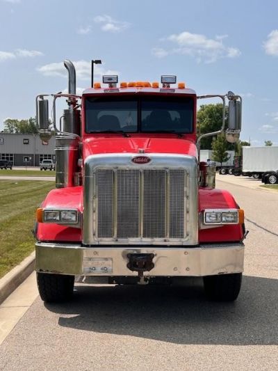 USED 2005 PETERBILT 357 DAYCAB TRUCK #$vid