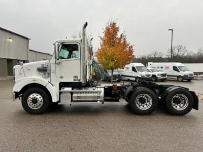 USED 2019 FREIGHTLINER 122SD DAYCAB TRUCK #$vid