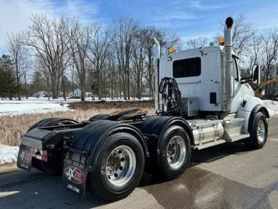 USED 2016 KENWORTH T880 DAYCAB TRUCK #$vid