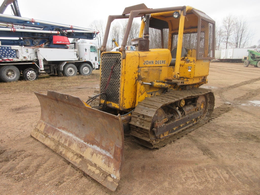 1985 JOHN DEERE 550B CRAWLER DOZER FOR SALE #2724