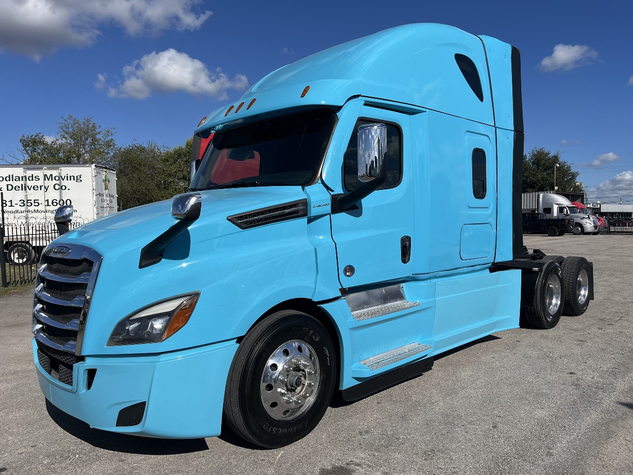 2023 FREIGHTLINER CASCADIA 126 Sleeper #2326