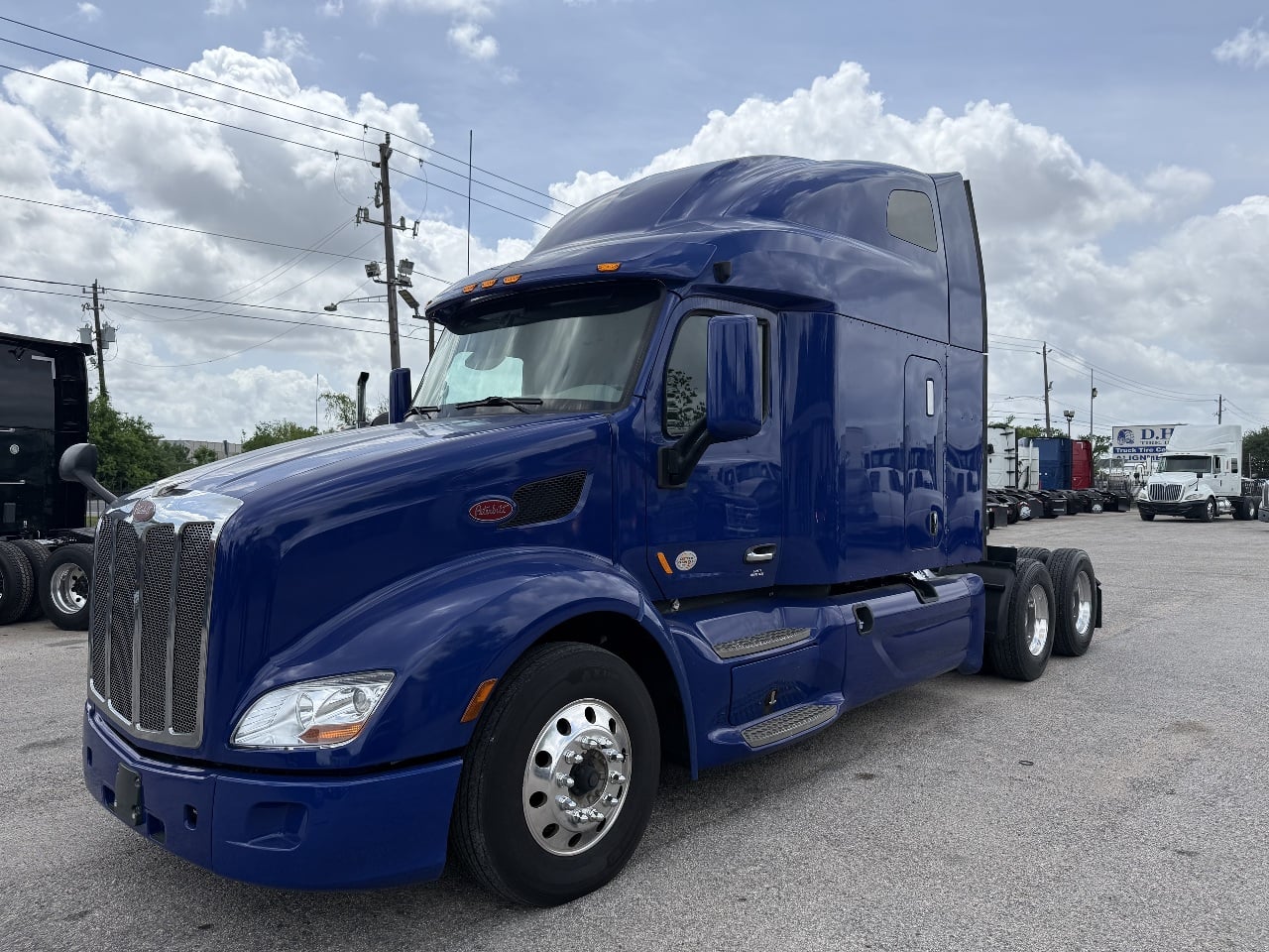 2022-peterbilt-579-sleeper #3208