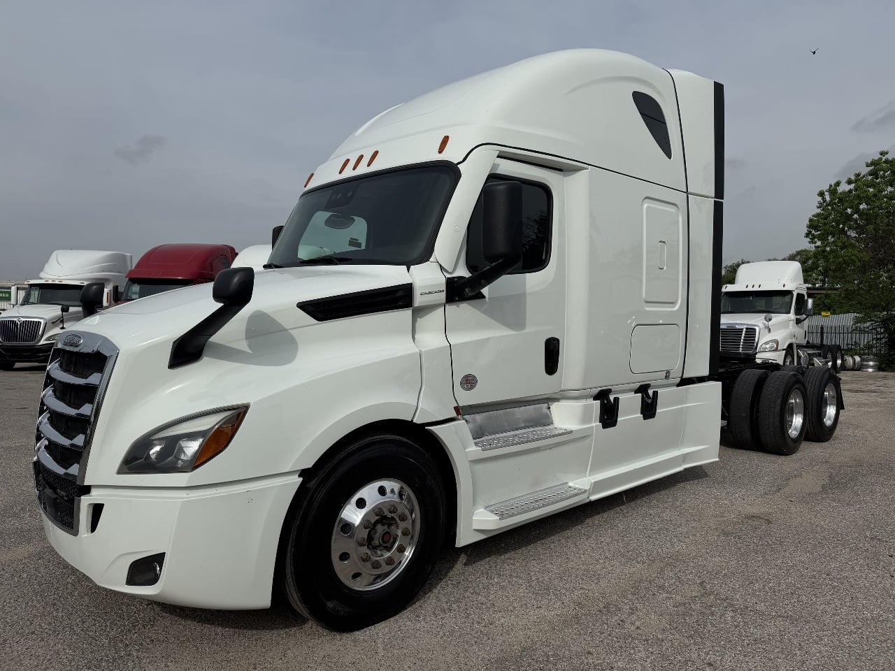 2021-freightliner-cascadia-126-sleeper #3287